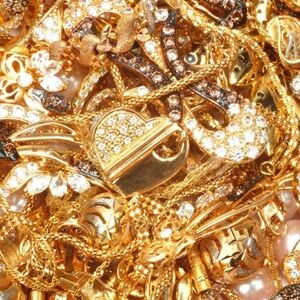 Selling SOON - Real 18 Karat Gold Jewelries